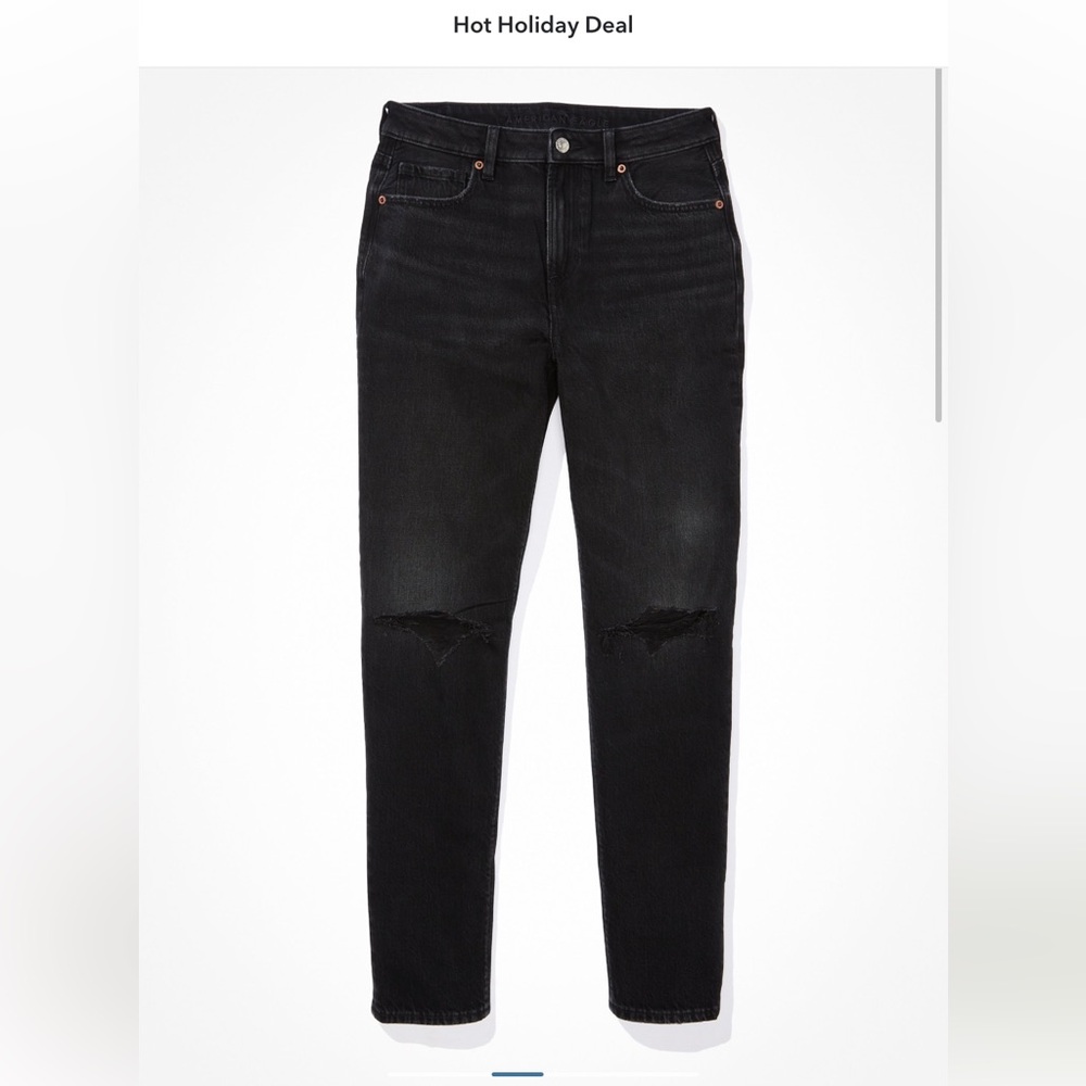 AE Strigid ripped jeans